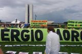 ‘Fora Renan’ desafia o STF