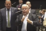 Lúcio bate-boca com deputado após parlamentar ofender Geddel em plenário; veja vídeo