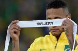 Neymar sugere perseguição por ‘inveja’ e por ‘levantar nome de Jesus’