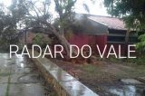 Chuva causa destruição em Xique-xique Chuva causa destruição em Xique-xique