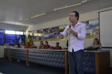Prefeito reúne profissionais do Nova Semente para encerramento do ano letivo