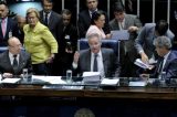 Por 52 votos a 20, Senado rejeita retirar salário mínimo da regra da PEC dos gastos