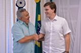 Prefeito Miguel Coelho se reúne com novo líder de Governo da Câmara