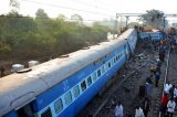 Descarrilamento de trem deixa 39 mortos na Índia