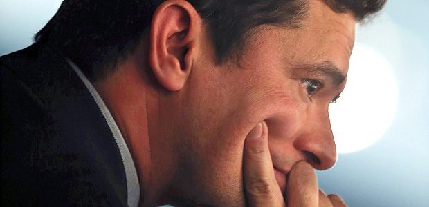 moro pensativo