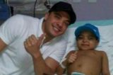 Garoto com leucemia morre após realizar sonho de conhecer Safadão