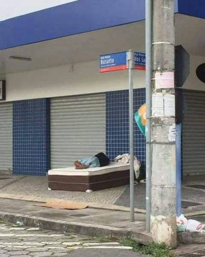 cama na rua2