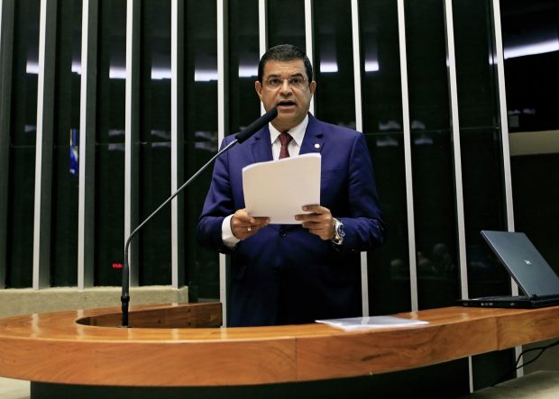 Davidson Magalhães – Foto da Liderança do PCdoB na Câmara
