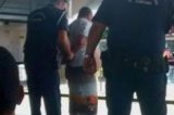 Advogado é preso em flagrante ao se masturbar e assediar estudante em ônibus