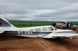 Avião com 400 kg de pasta-base de cocaína cai no MT