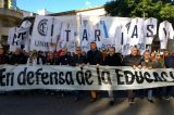 Argentina: professores fazem nova paralisação e vão às ruas de Buenos Aires por melhores salários Argentina: professores fazem nova paralisação e vão às ruas de Buenos Aires por melhores salários
