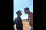 Promotor fica de cueca, agride e ameaça PM de morte