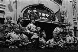 União Soviética declara guerra contra Japão e ataca Manchúria