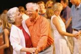 Dançar é a maneira mais efetiva de prevenir o Alzheimer, aponta pesquisa