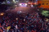 Mar de gente como escudo para campanha de Lula, alvo de nova denúncia