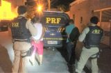 Dois homens são presos com arma, munições e drogas no Sertão de Pernambuco
