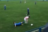 Jogador de futebol perde testículo depois de levar chutão de cheio Jogador de futebol perde testículo depois de levar chutão de cheio