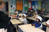 A escola britânica que deu a volta por cima ao incluir música em todas as disciplinas