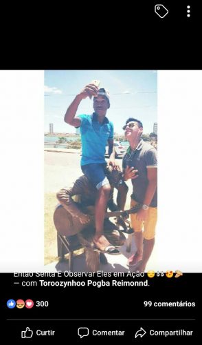 vandalismo com joao gilberto