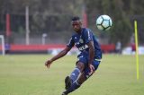 Vinícius Júnior volta ao Flamengo e é esperança para clássicos