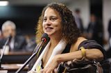 Luciana Santos abre e encerra, em Brasília, o 14º congresso nacional do PCdoB 