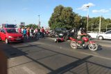 Motorista tenta contornar para Petrolina no meio da ponte e arrebenta com motoqueiro Motorista tenta contornar para Petrolina no meio da ponte e arrebenta com motoqueiro