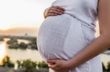 Metade dos brasileiros conhece uma mulher que fez aborto, diz pesquisa