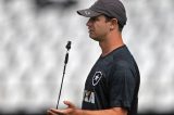 Botafogo demonstra confiança e assina com Felipe Conceição até 2020 Botafogo demonstra confiança e assina com Felipe Conceição até 2020