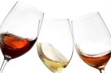 O tamanho da taça pode influenciar na quantidade de vinho que você bebe?