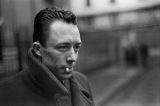 Morre o escritor Albert Camus