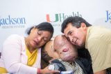 Morre menino cubano após cirurgia para retirar tumor que cobriu seu rosto em dois anos