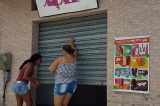 Bolsonaro: servidora fantasma vende açaí em Angra