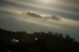 Vídeos: clarão no céu chama a atenção de baianos na noite desta terça-feira (20)