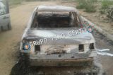 2 corpos encontrados dentro de carro