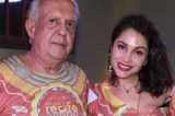 Jarbas Vasconcelos e sua gata viajam para Portugal