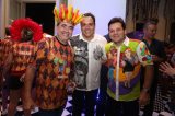 No Carnaval, Júlio Lóssio entra no ritmo da folia com Paulo Câmara e ensaia aliança