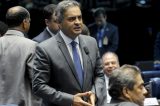 Aécio afirma que houve ilegalidades no processo da PGR