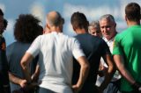 Seleção brasileira volta aos treinos com carga de trabalho sob dúvida