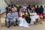 Nove casais homoafetivos dizem “sim ao amor” e realizam ato político contra a discriminação Nove casais homoafetivos dizem “sim ao amor” e realizam ato político contra a discriminação