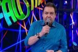 Faustão surpreende e detona novela da Globo