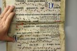 O enigma dos livros venenosos encontrados em uma biblioteca da Dinamarca