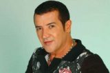 Com câncer, Beto Barbosa inicia quimioterapia, mas tranquiliza fãs