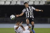 Estreia de Erik anima a torcida do Botafogo e Zé Ricardo, que ganha peça importante