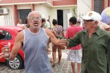 Moradores de Uauá vão ao Fórum pedir ajuda contra a desastrada Embasa