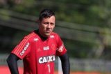 À vontade com os pés, Diego Alves se destaca como um ‘quase’ jogador de linha do Flamengo