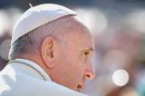 Papa diz no Panamá que educação sexual deve ser ensinada nas escolas
