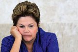 Dilma e Mantega sobem à cena