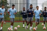 Torcida do Fluminense se divide entre final da Sul-Americana ou lutar contra a Série B