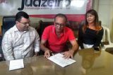 Deputado Zó participa de ato de assinatura do projeto Estação do saber, em Juazeiro