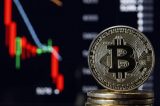 O colapso do bitcoin aumenta medo de estouro da bolha das criptomoedas